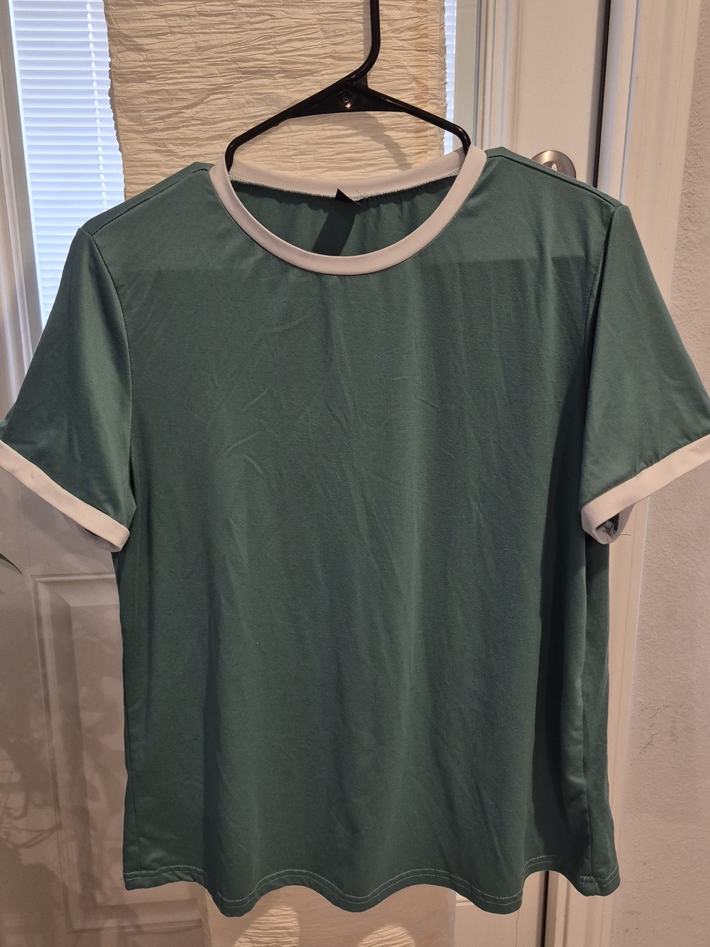 SHEIN Teal Short Sleeve Tee with White Trim